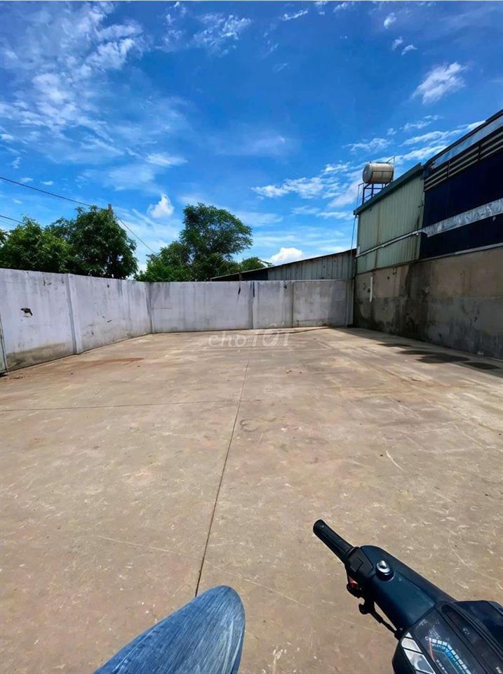 CHO THUÊ XƯỞNG 500M = 15 TRIỆU