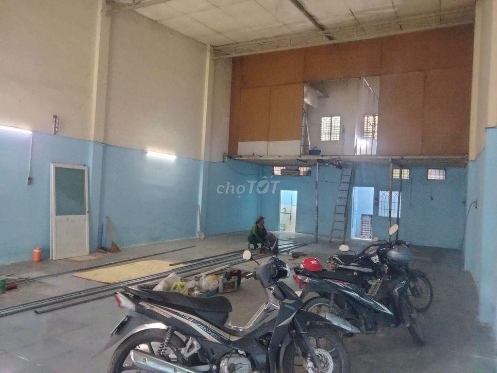 Cho Thuê xưởng Bà Điểm 8 x 20 = 12tr