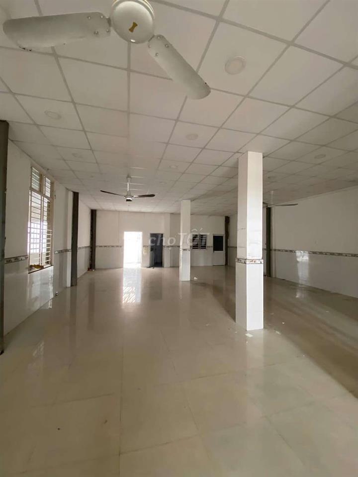 CHO THUÊ XƯỞNG 800M 