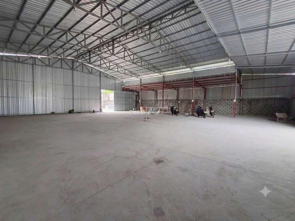 CHO THUÊ XƯỞNG 1300M = 45 TRIỆU