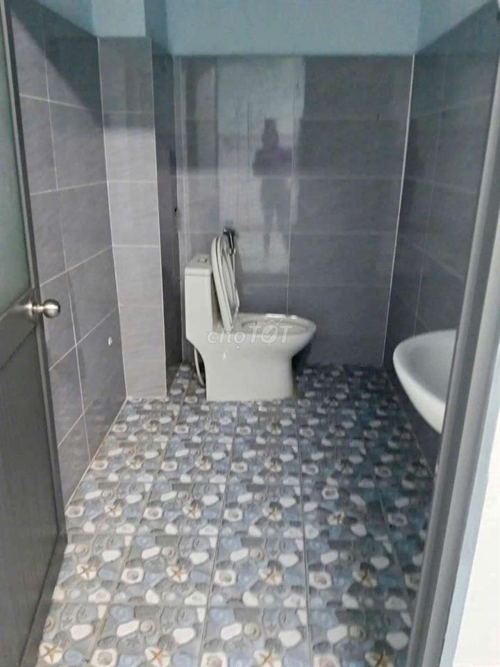 Xưởng 120m2 Gần Chợ Thới Tứ