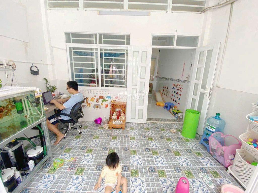 Nhà Nguyễn Văn Quá gần Chợ Cầu