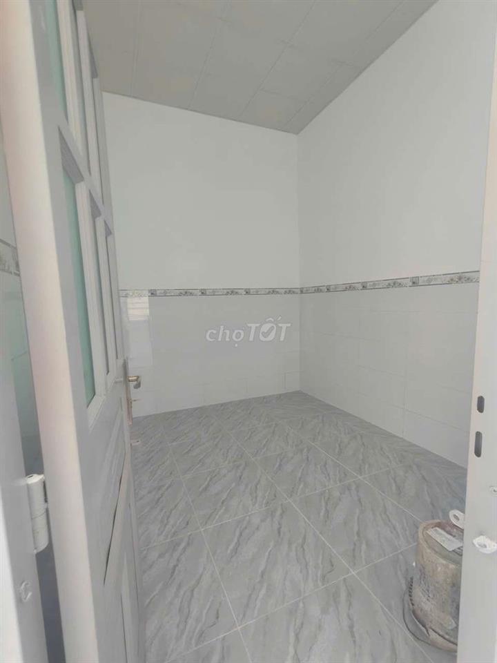 Nhà Gần Chợ Hóc Môn