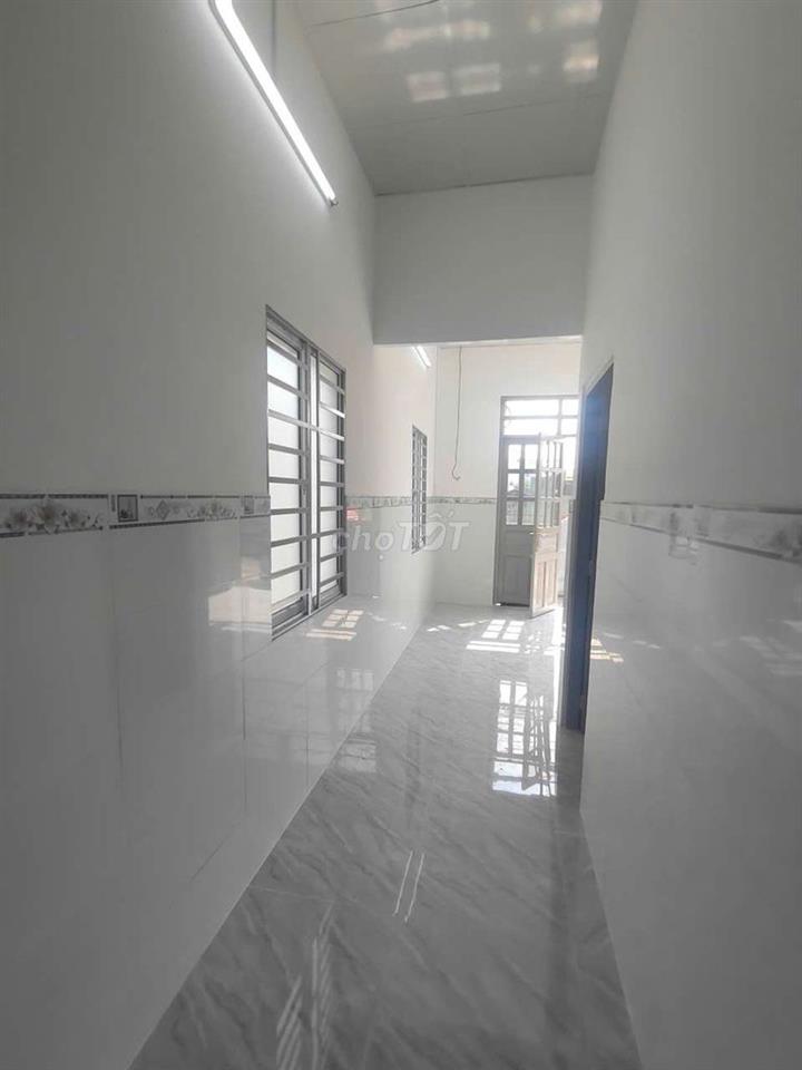 Nhà Gần Chợ Hóc Môn