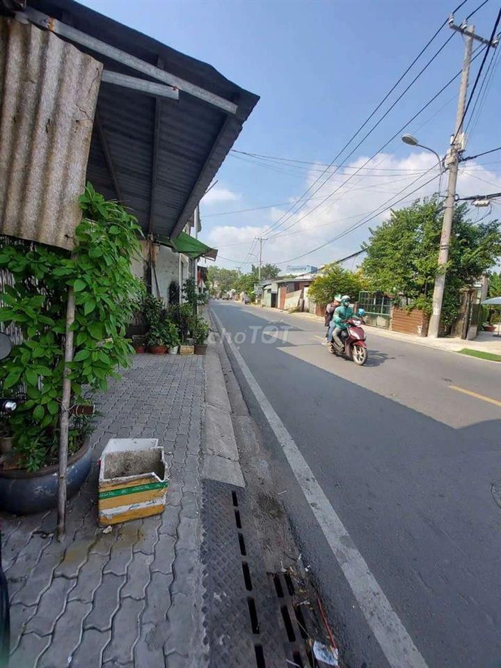 Nhà Mặt Tiền Gần Chợ Thới Tứ