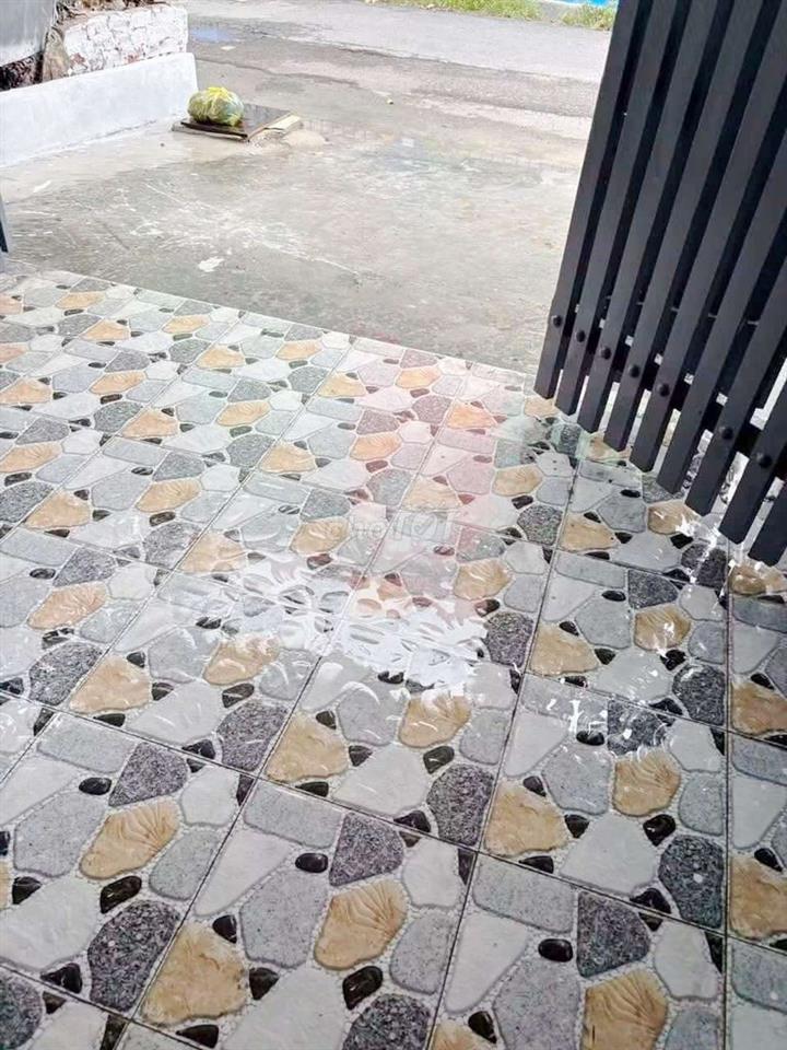 Kho  150m2 Trống Suốt