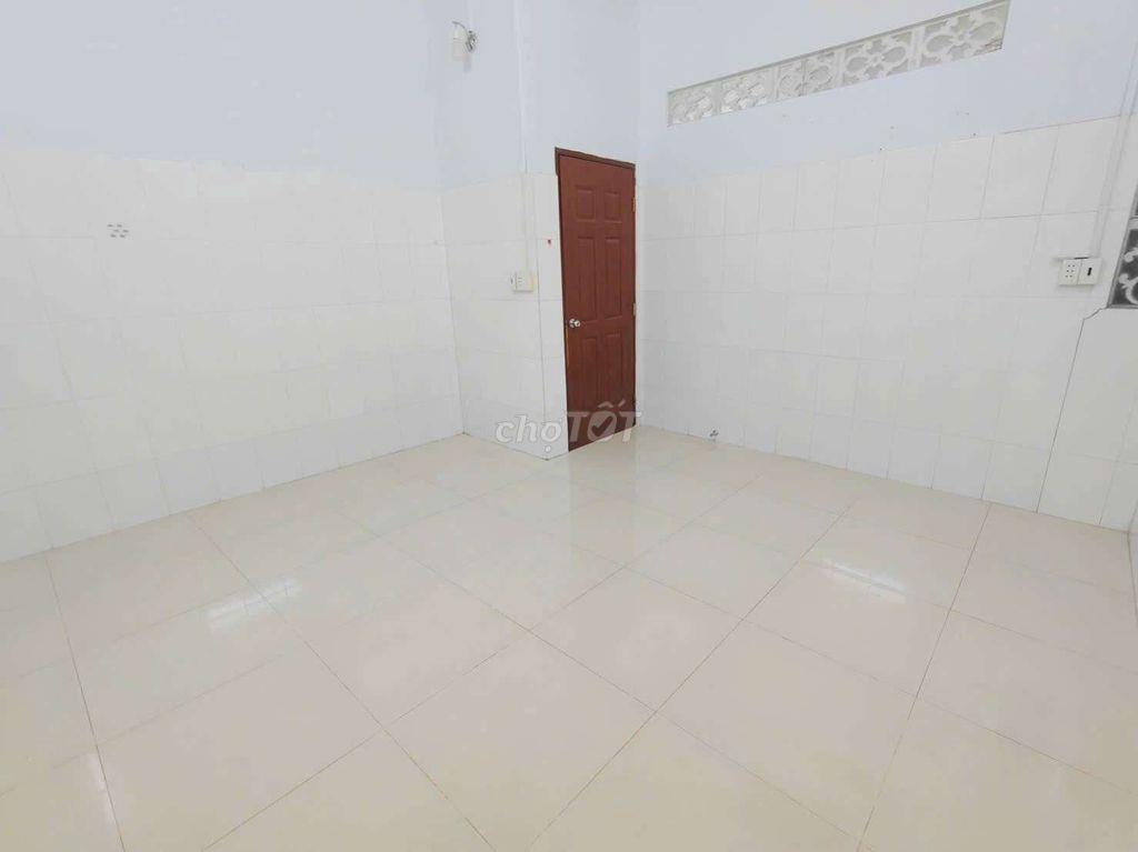 Nhà Sân Đậu 2 Ôtô