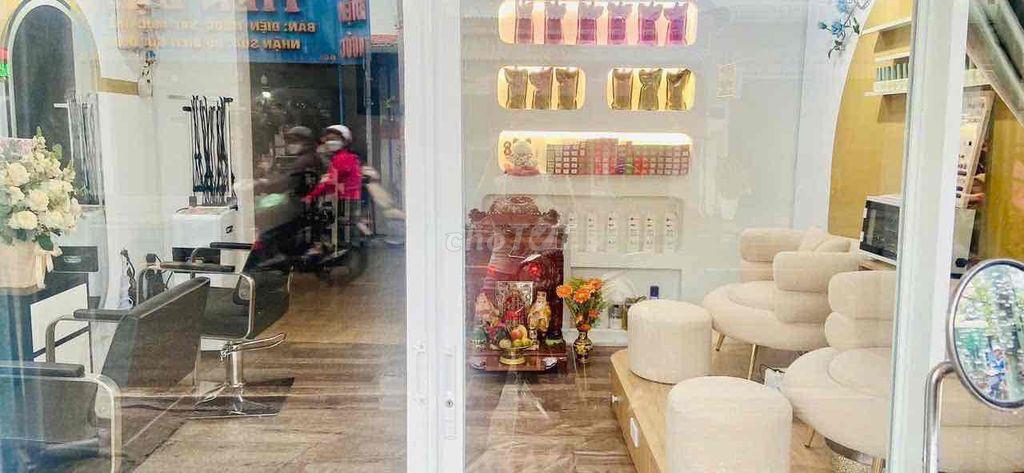 SANG TIỆM TÓC NAIL SPA