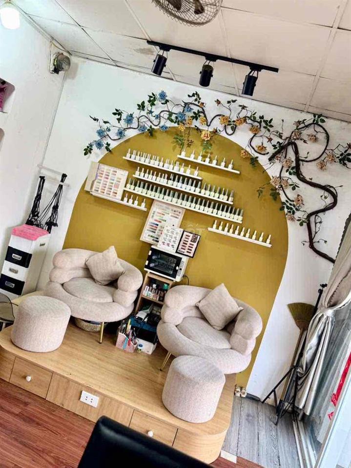 SANG TIỆM TÓC NAIL SPA