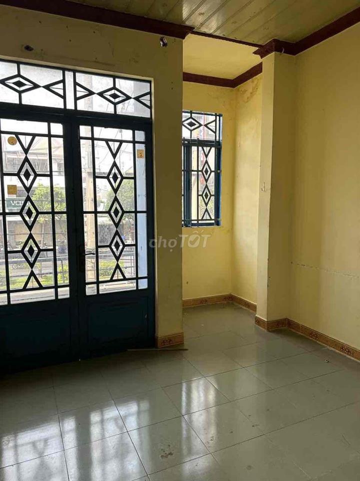 Cho Thuê Nhà Nguyên Căn Mặt Tiền Tô Ký, Chợ Cầu 18tr/th LH ***