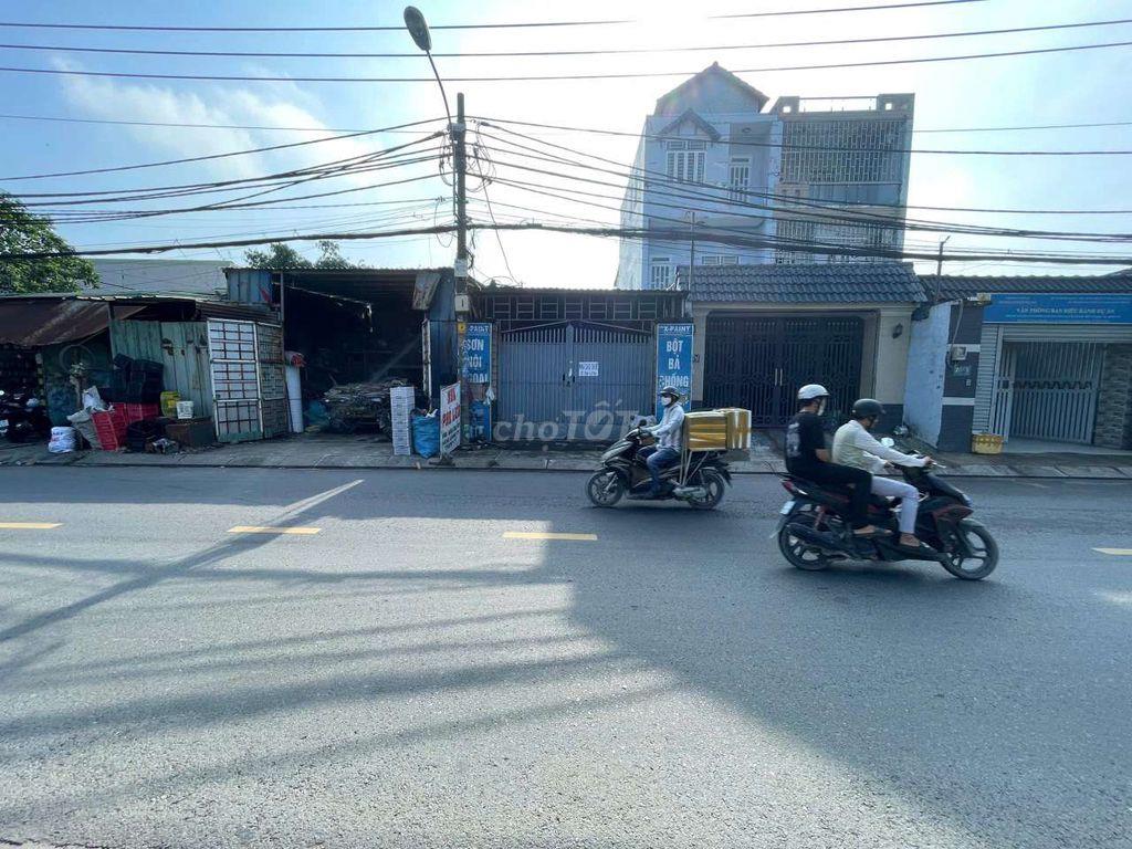 Cho thuê nhà mặt tiền đường Dương Công Khi