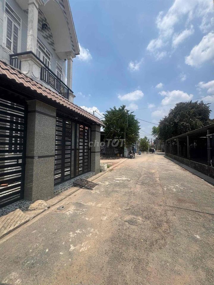 Bán Đất MT đường nhựa 8m