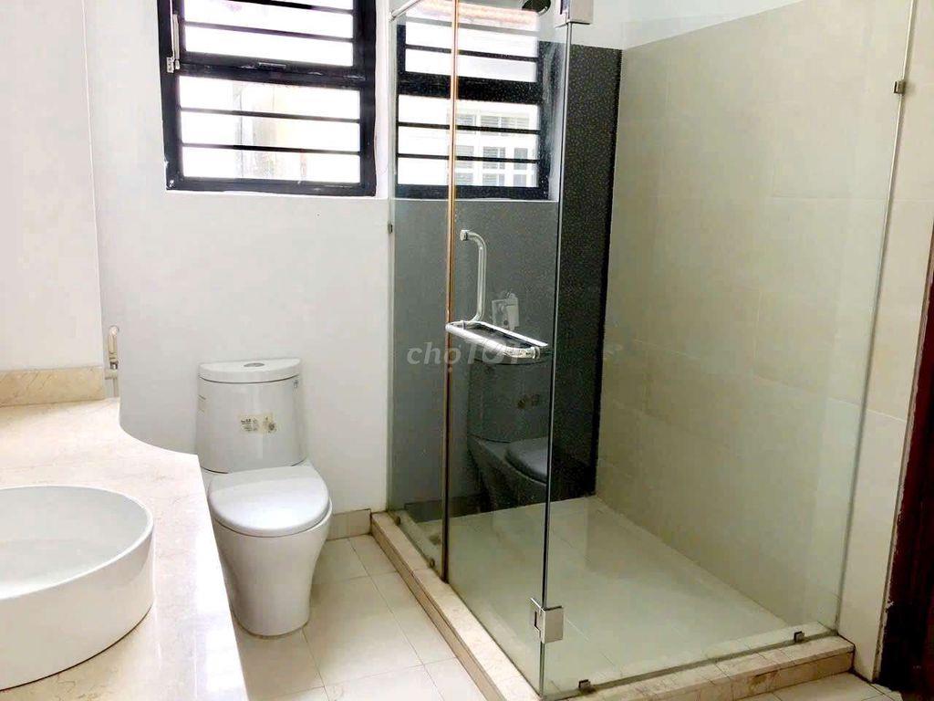 - Village ĐẸP gần Sân Bay, sử dụng 550m2, GIÁ CỰC VIP - Tân Bình.