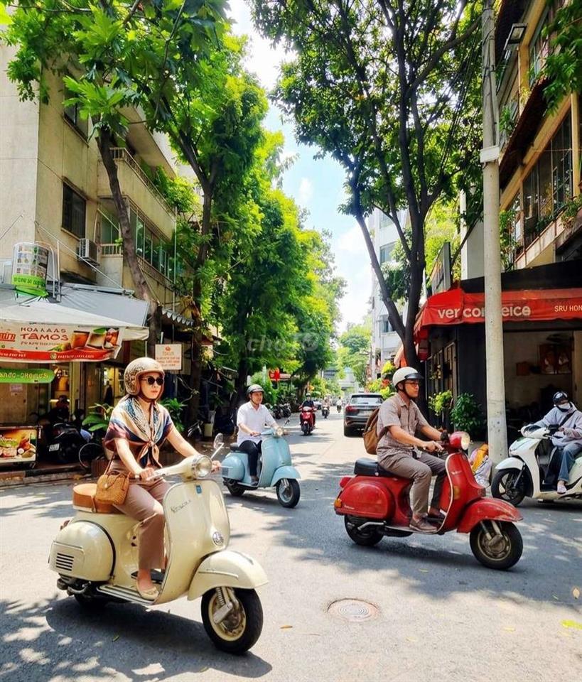 ■ Mặt bằng ngay HẺM GÓC NGÃ TƯ Cực VIP nằm khu K300 - Q.Tân Bình.