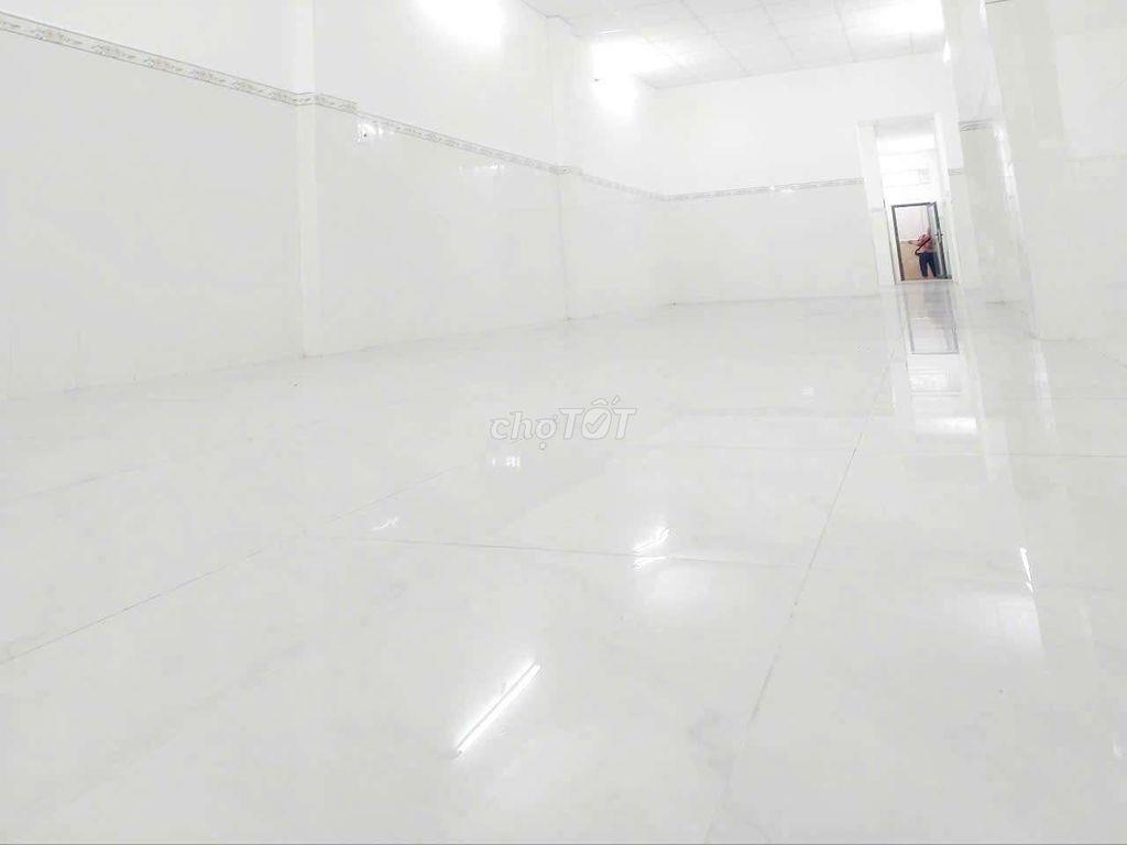 Gần BV.175 Mặt Tiền Kinh Doanh Nguyễn Kiệm - Q.Gò Vấp.