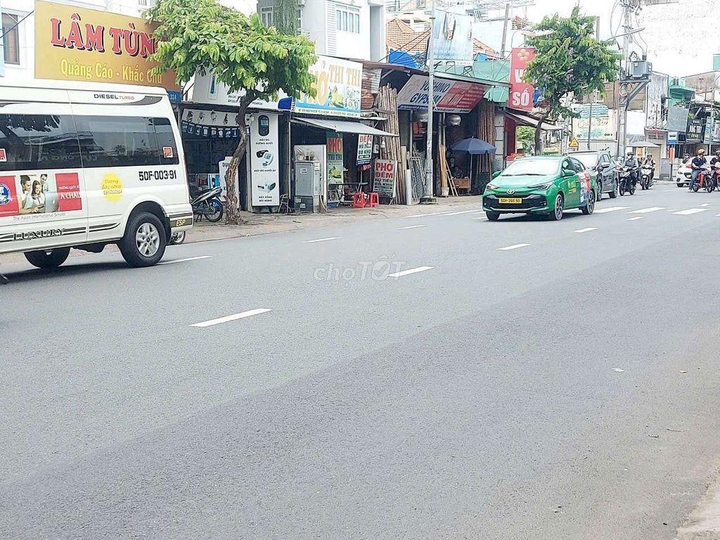 Gần BV.175 Mặt Tiền Kinh Doanh Nguyễn Kiệm - Q.Gò Vấp.