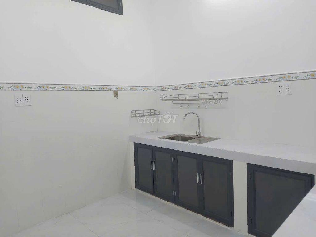 Gần BV.175 Mặt Tiền Kinh Doanh Nguyễn Kiệm - Q.Gò Vấp.