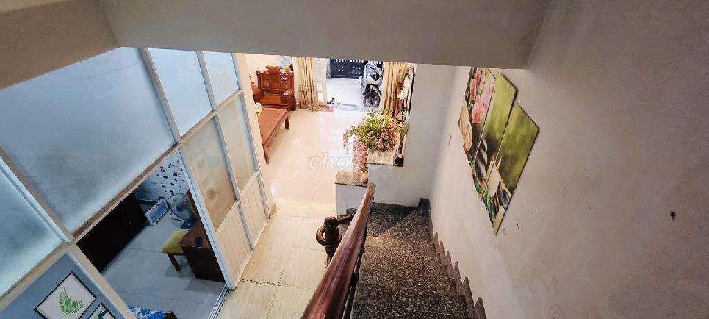 🏠Bán nhà ,Đường Huỳnh Văn bánh ,P 13 PN ,Ngang 4M' 64M2, Giá: 8.8Tỷ
