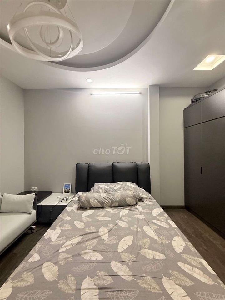 Bán Nhà:Đường Phan Huy ích ,P 15 Tân bình, Ngang 5M ,80M2 ,Giá :5,99Tỷ