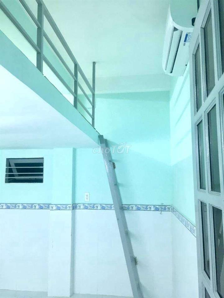 Bán Nhà :Đường Nguyễn bặc P 3 Tân Bình ,Ngang 5M- 100M2, Giá : 12.3Tỷ