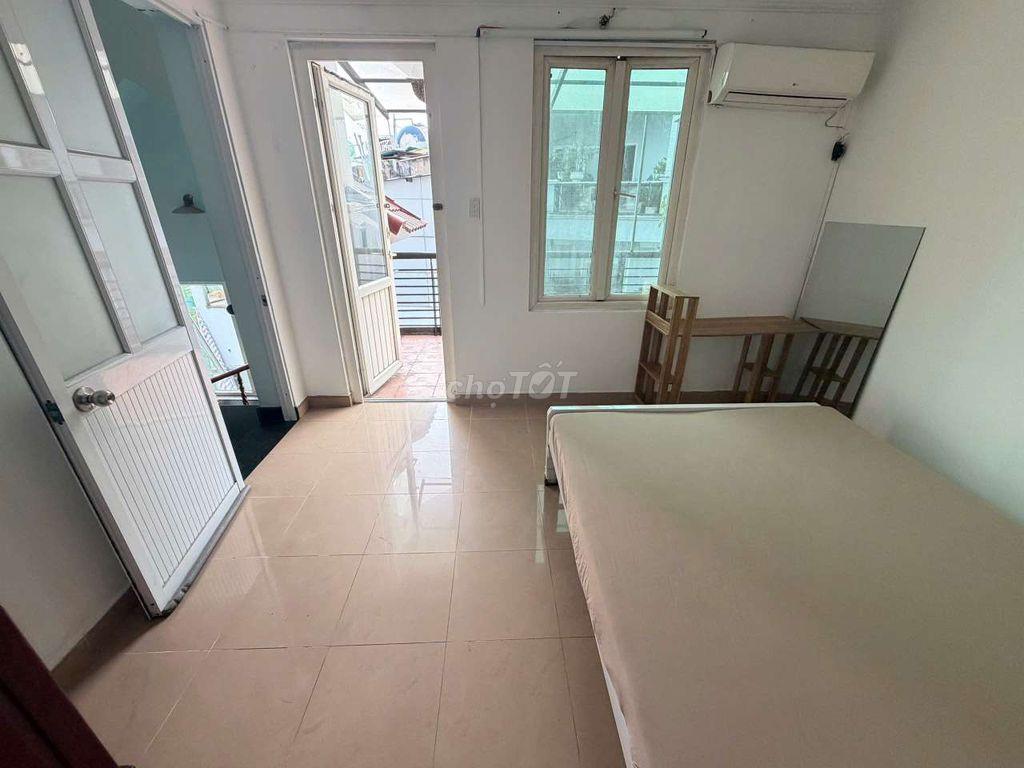 cho thuê ,Căn hộ Mi Ni , Bùi Thị Xuân P 2 Tân Bình , 25M2, giá : 4,5Tr