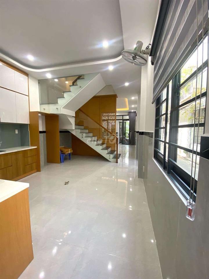 Bán nhà , Nguyễn Sỹ sách ,P 15 Tân Bình , ngang 4M - 57M2 , giá 4,68Tỷ