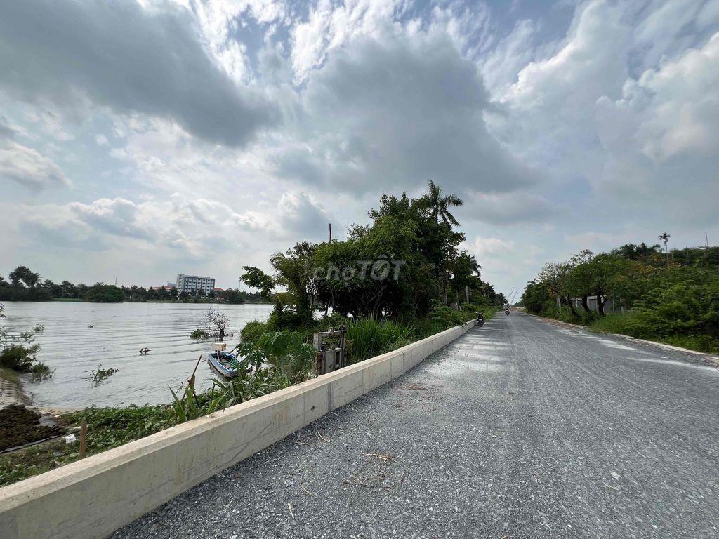 1200m2 Đất Thổ cư Măt Tiền sông Sài Gòn Nhị Bình Hóc Môn