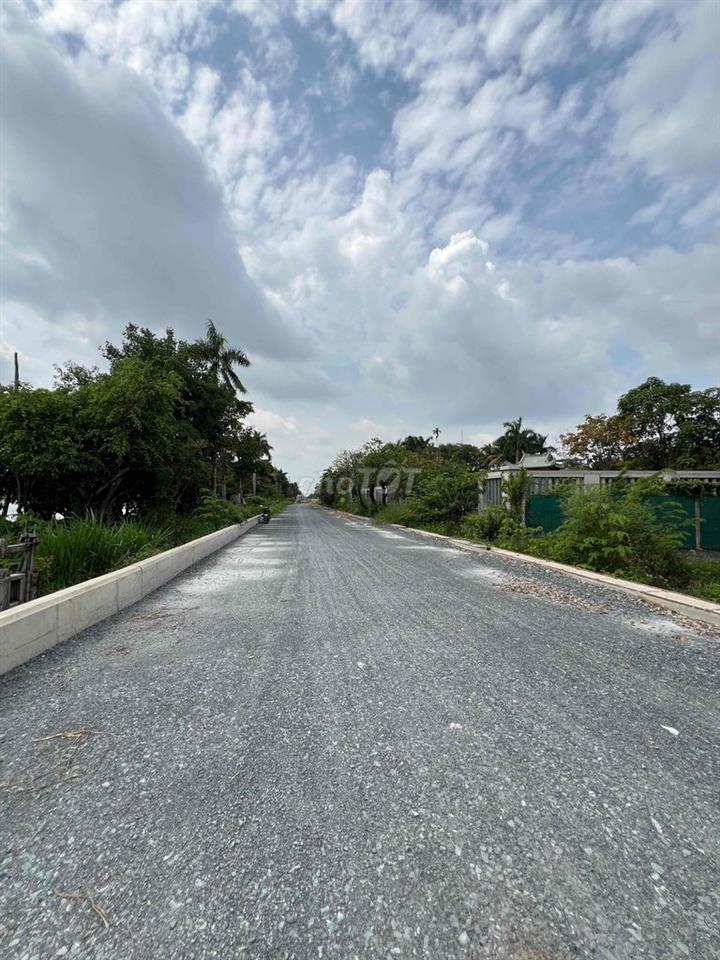 1200m2 Đất Thổ cư Măt Tiền sông Sài Gòn Nhị Bình Hóc Môn