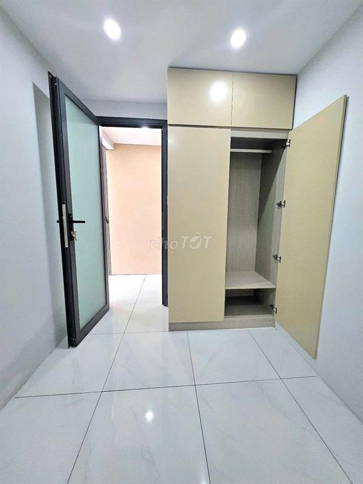 Cần bán gầp nhà  cấp 4 P.TTN.Q12 .DT 4,5x10 1 trệt.gác lửng 2PN .2WS