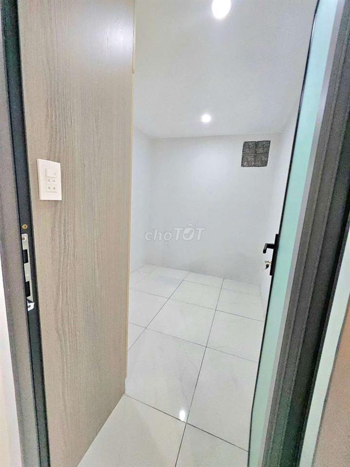 Cần bán gầp nhà  cấp 4 P.TTN.Q12 .DT 4,5x10 1 trệt.gác lửng 2PN .2WS