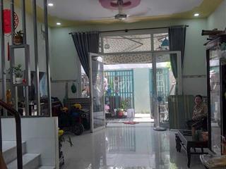 Cần Bán Gấp nhà P.ĐHT .Q12 .DT 5,1 x20  1 trệt .1 Lầu .3PN 3WS hẻm 3m5