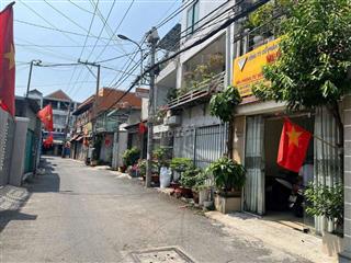 BÁN GầP Nhà 1 Xẹt NVQ  P ĐHT .DT 3,7x20,5 .1 trệt 3 lầu 4PN giá 6tỷ750