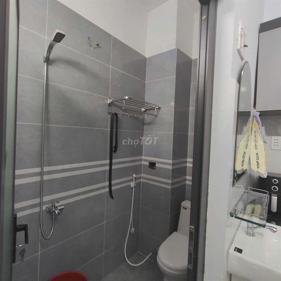 CẦN Bán Gầp nhà P.TTN  Q12  DT 4 x16 .1 trệt 1Lầu 2PN .2WS giá 5tỷ 480