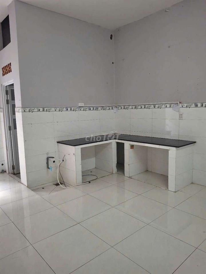Cần bán gấp nhà PTTN Q12 nhà cấp 4 .DT 4x19 .1 PN 1WS.hẻm xe hoi thong