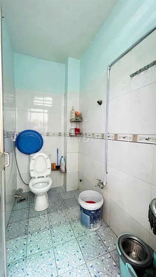Cần Bán Gầp nhà PTTN Q12 gần chợ Lac Quang DT 4x19 1 trệt 2lầu 6tỷ TL