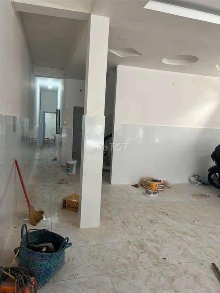 Cần cho thuê nhà  mặt tiền đường NVQ .DT 5 x 30 .1 trệt 1Lầu giá 25 tr