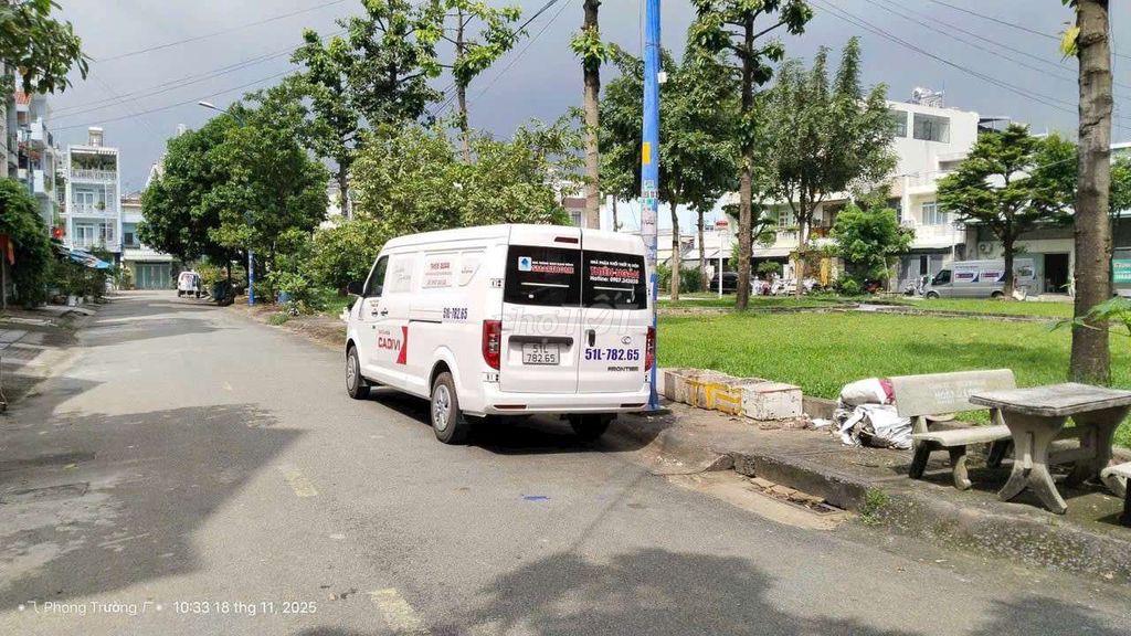 Cần bán gấp Đất .P TTN Q12 khu 38ha  vip DT 4,2x 18  giá bán 6tỷ 8  TL