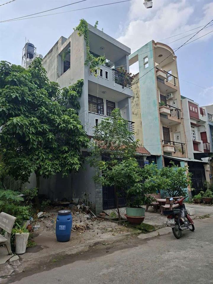 Cần Bán Gấp Lô Đất Khu 10ha .DƯƠNG THị Giang DT 4 x 17,5 giá 6 tỷ 350