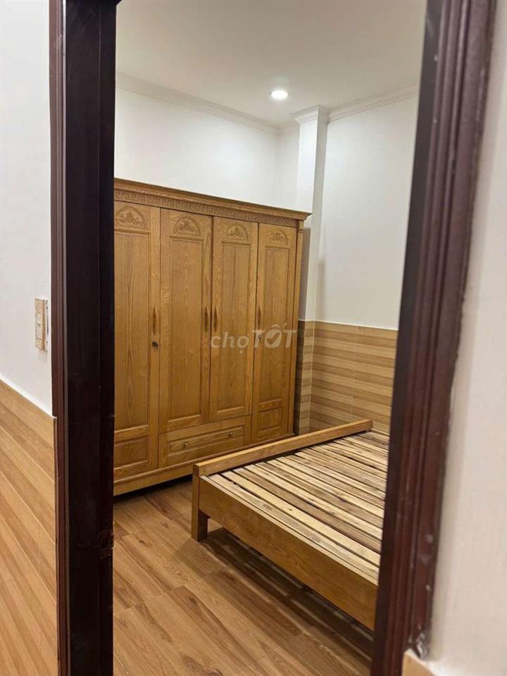 Cẩn Bán gầp nhà 1xẹt phan văn hờn DT 4 x14,5 .1 trệt 1 Lửng 3PN 2WS