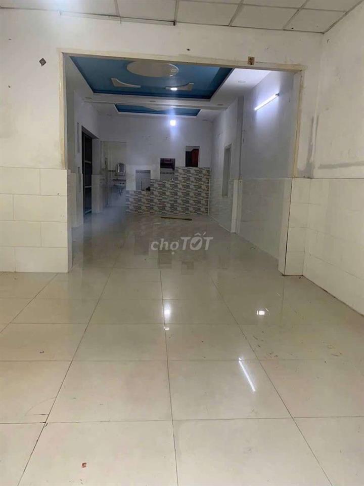 cần bán gấp nhà P ĐHT Q12. DT 4.7 x 15 1 trệt 1lầu 2PN 2WS Hẻm ba gác 