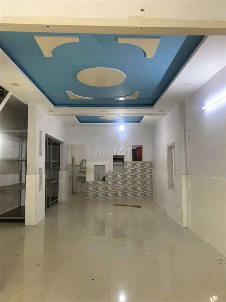 cần bán gấp nhà P ĐHT Q12. DT 4.7 x 15 1 trệt 1lầu 2PN 2WS Hẻm ba gác 