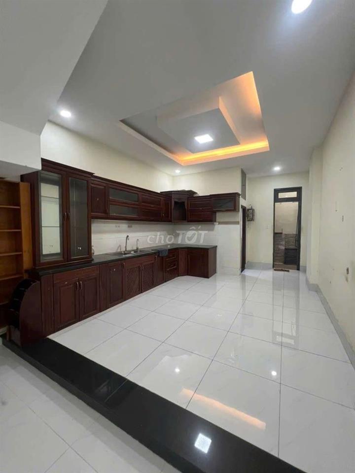 Cần bán gấp nhà.P ĐHT  Đường NVQ. DT 4x22 .1trệt 1lầu 3pn 2wcGiá 6tỷ5