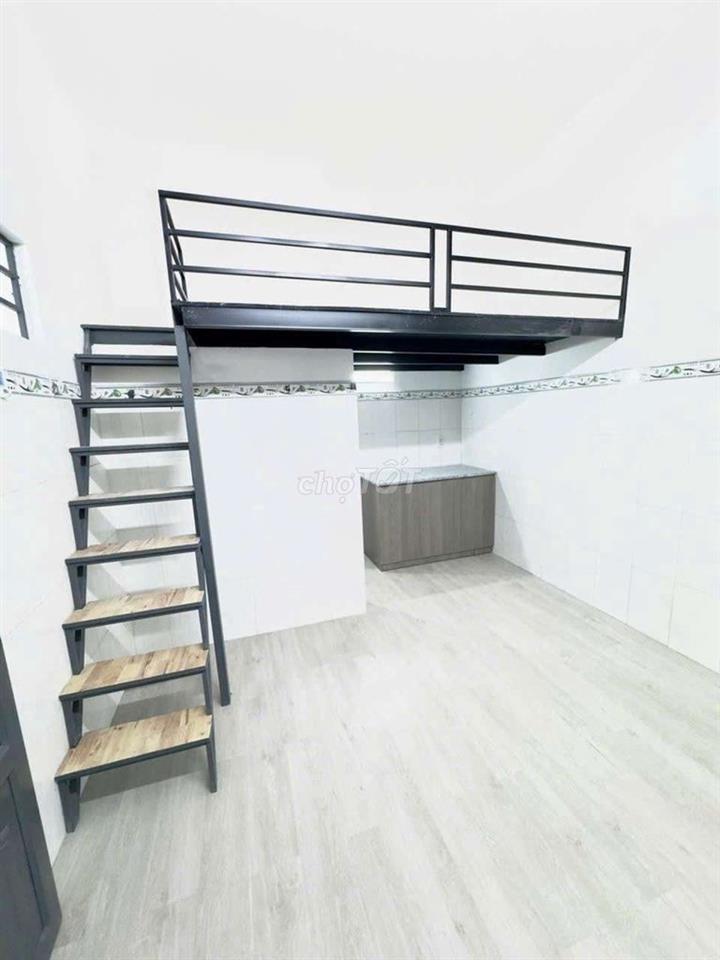 cần bán gấp nhà P ĐHT  NVQ  DT5x23 .1 trệt 4lầu giá 8tỷ8 TL hẻm xe hơi