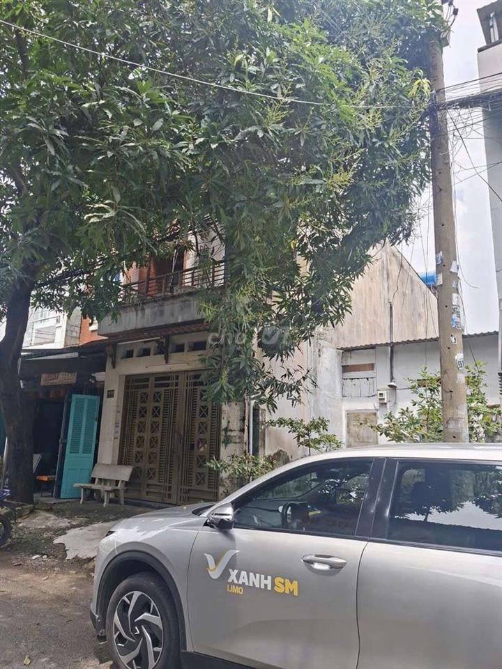  bán gấp nhà P TTN khu 10ha vip.DT 4 x 20.1 trệt 1lầu 2PN 2WS giá 8 tỷ
