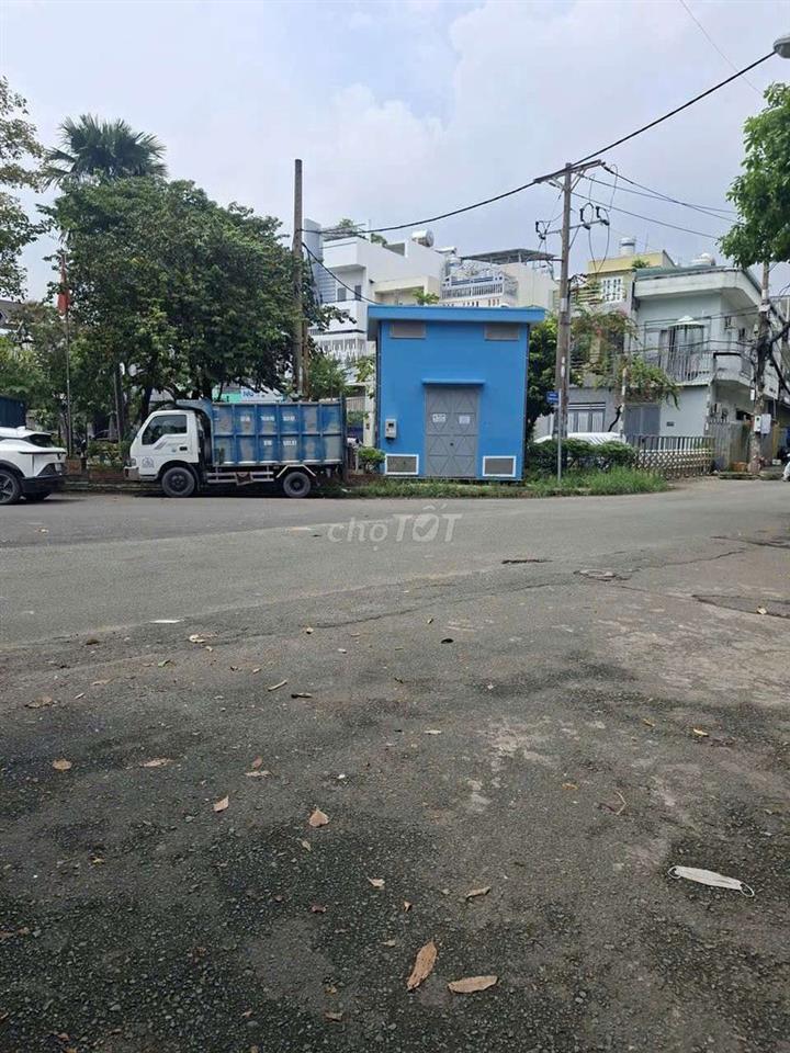  bán gấp nhà P TTN khu 10ha vip.DT 4 x 20.1 trệt 1lầu 2PN 2WS giá 8 tỷ