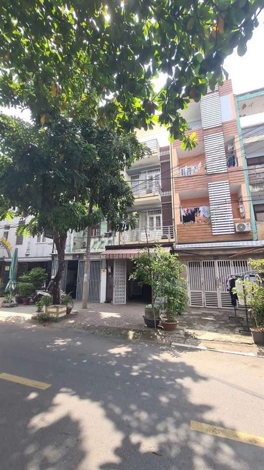  cho thuê nhà mặt tiền PTTN khu 10ha.Dt 4,2 x20 1 trệt 3lầu 5PN. 3WS 