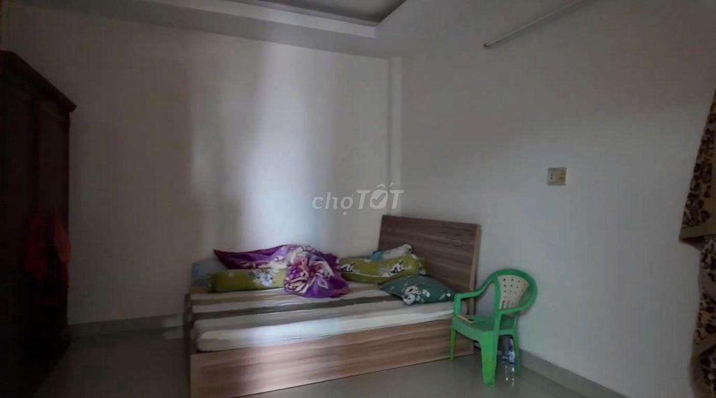 Cần Bán gẩp nhà PTTN.gần chợ lạc quan.DT 4x17 .1 trệt 2lầu 4PN 3WS 