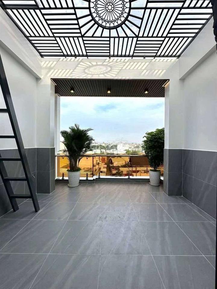 Nhà Phố Sang Trọng Khu Đồng Bộ 4x15m Lủng 3 Lầu Giá 6.1 Tỷ  Đg LQH Q12