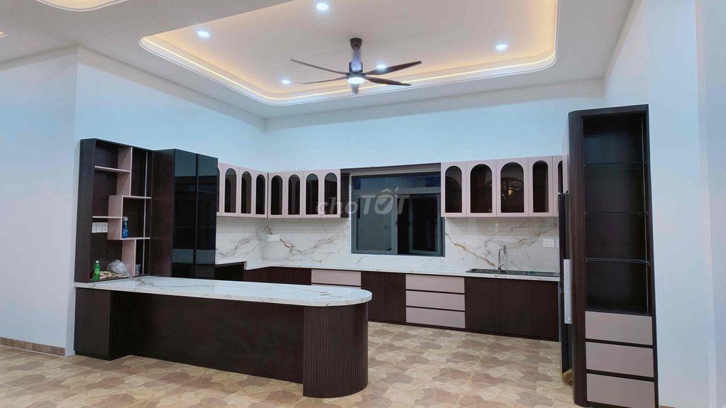 TÔI CHÍNH CHỦ CẦN BÁN BIỆT THỰ SÂN VƯỜN 2 MẶT TIỀN 1100M2