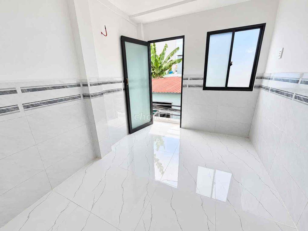EM CHÍNH CHỦ CẦN BÁN CĂN NHÀ TRỆT LẦU TÂN XUÂN HÓC MÔN